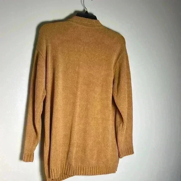 Golden touch  soft ,Granny core , Cottage core women’s sweater. - Picture 6 of 6